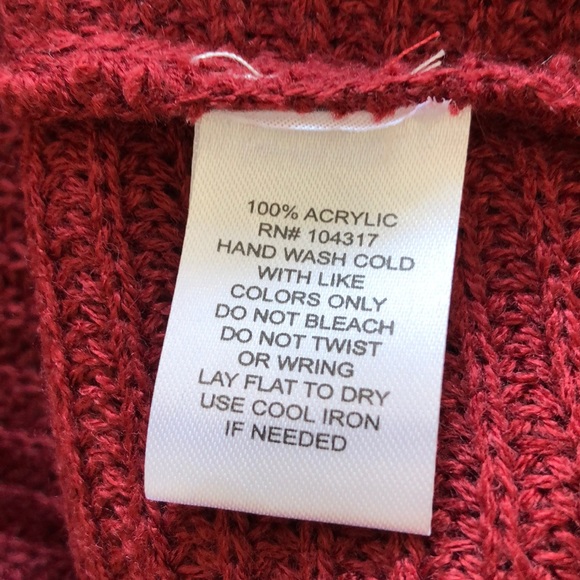 ‘Derek Heart’ sweater dress - Picture 14 of 14